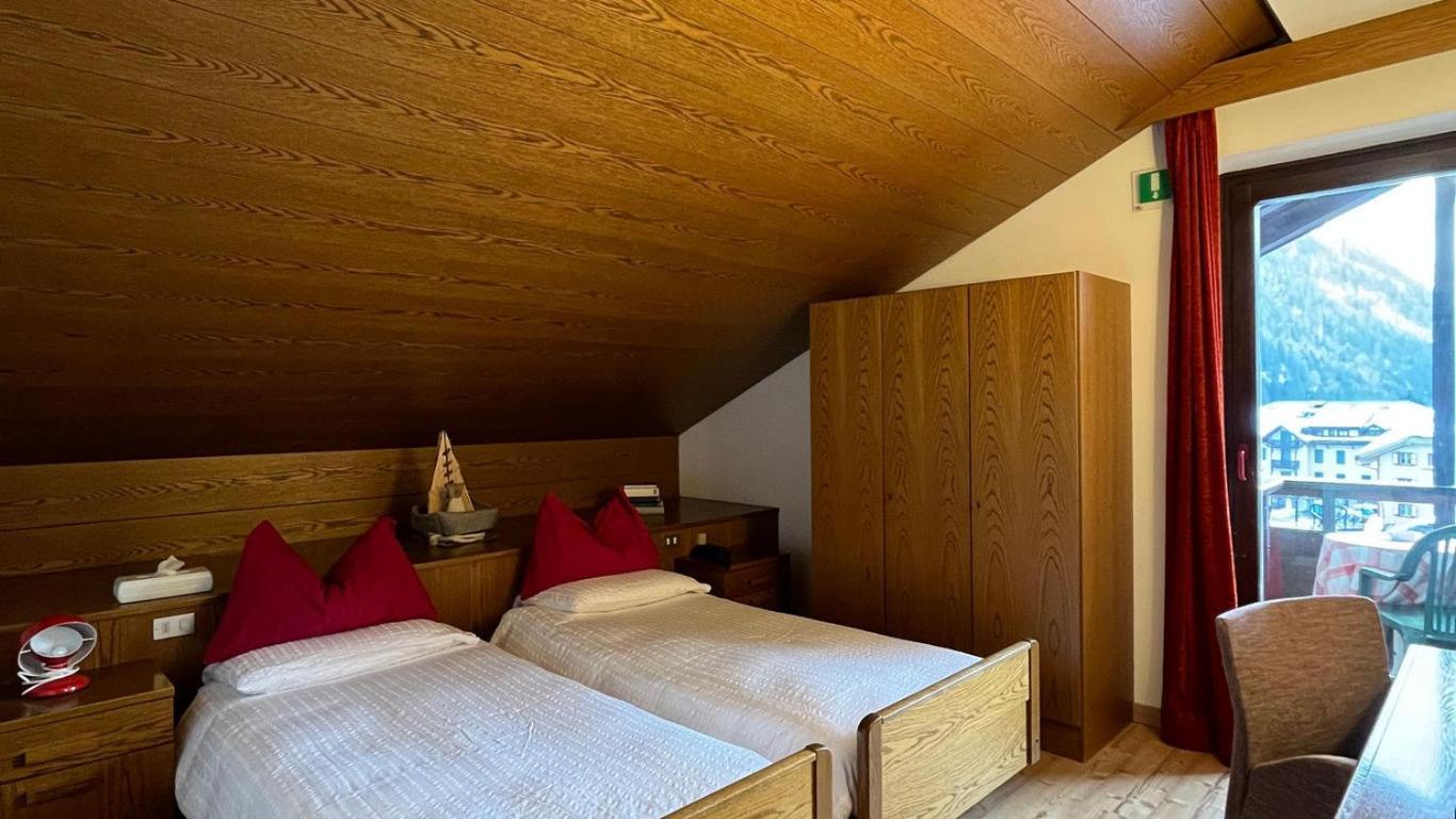Hotel La Baita Madonna Kültér fotó